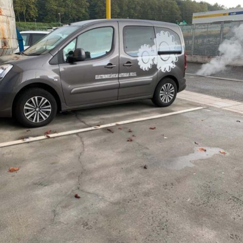 Vehículo del servicio técnico